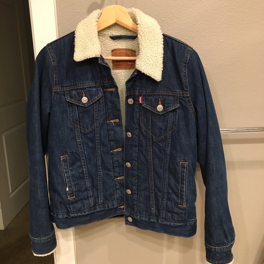 Levi’s Sherpa Trucker Jacket
